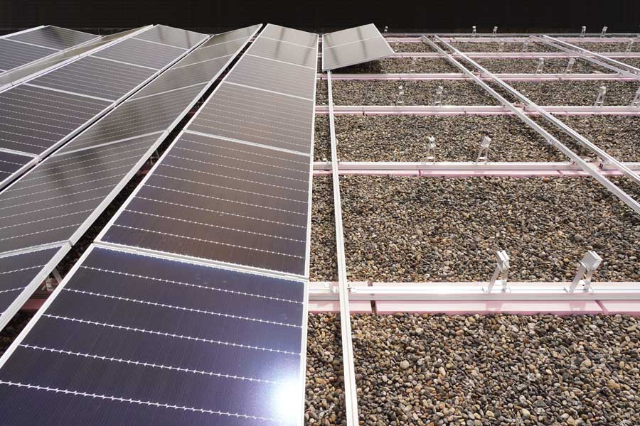 Elevation Eas-West flat roof PV-mounting