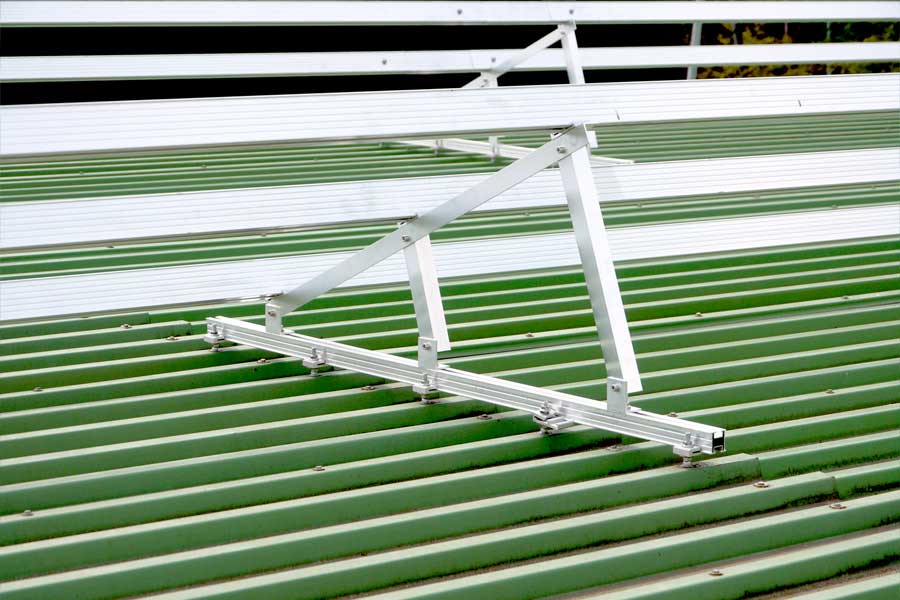 Hanger bolt PV-mounting