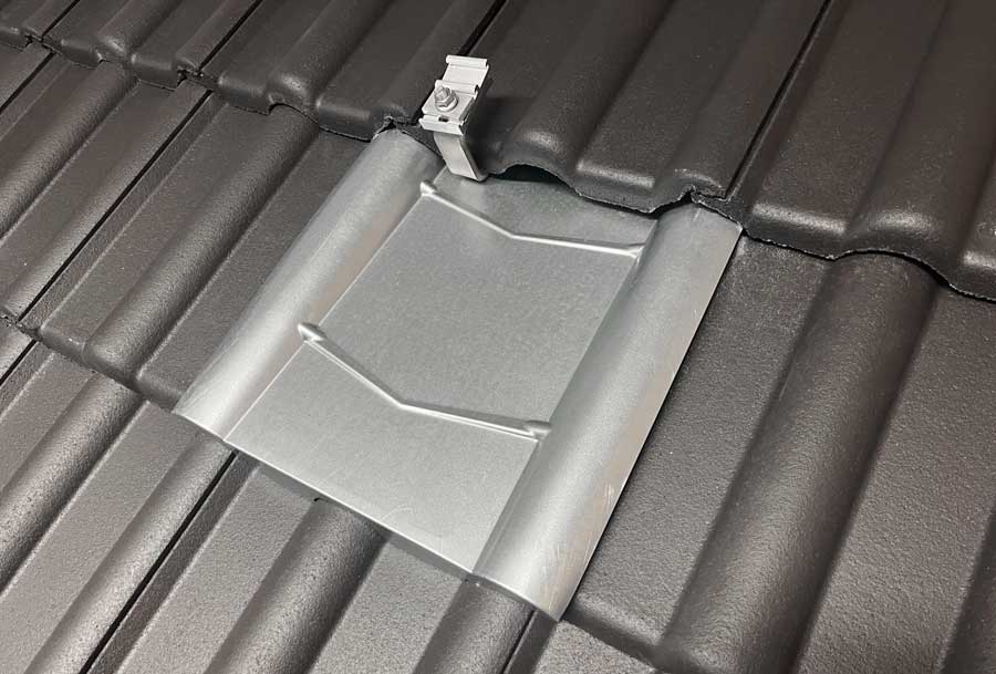 Metal roof tiles